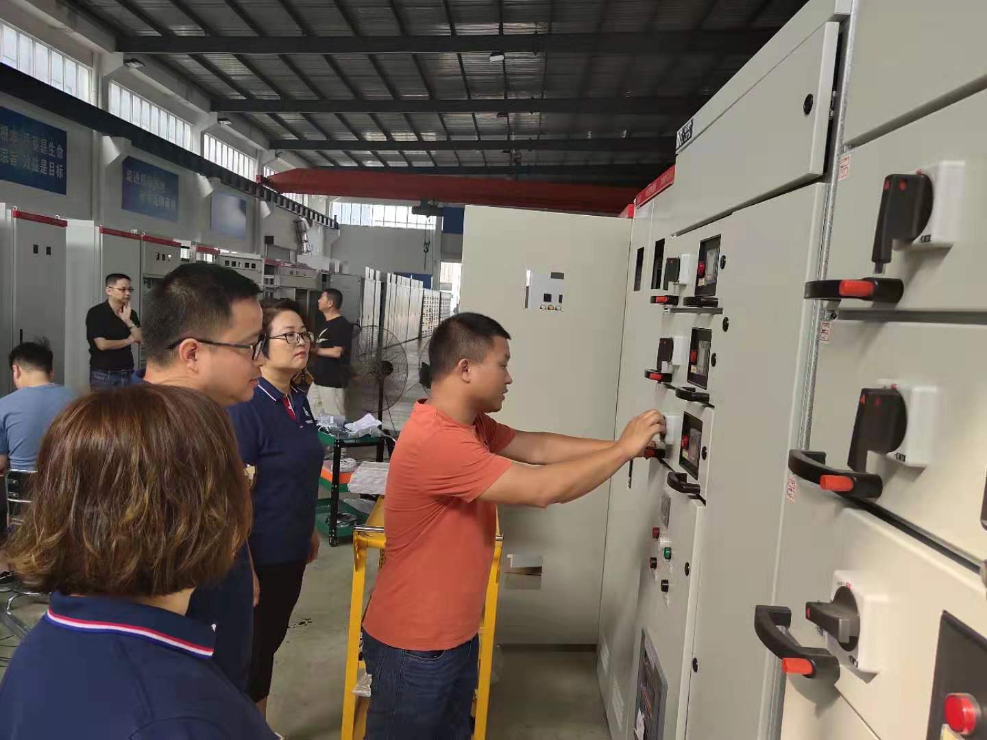 【团建】前行的路上，我们一起努力